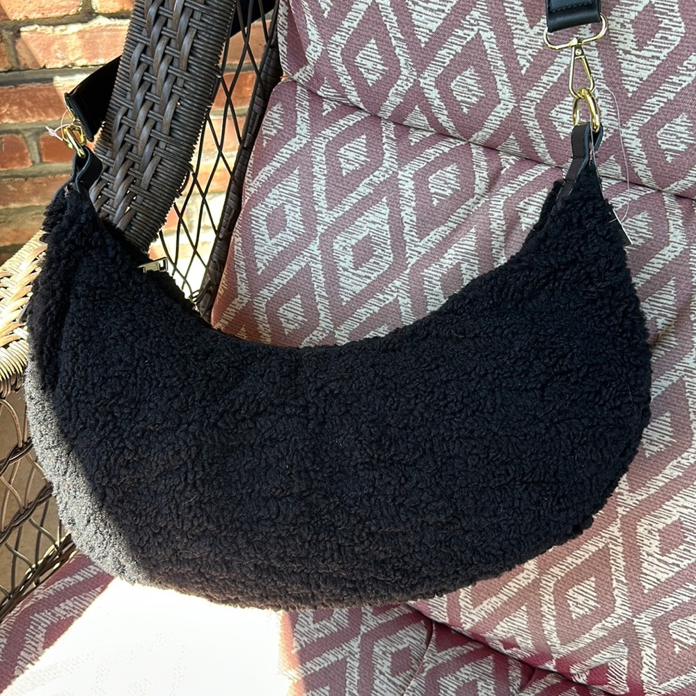 Anthropologie Sherpa crossbody black